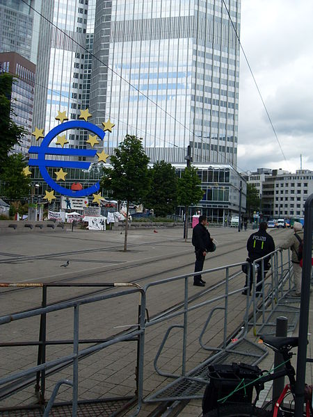 450px-Blockupy3