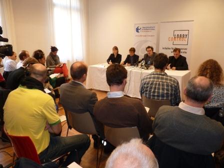PK-Nebeneinkuenfte-Abgeordnetenbestechung_Okt2012