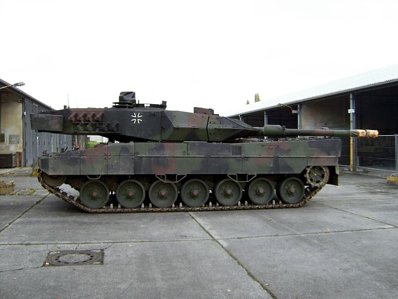 800px-Leo2A6M_li